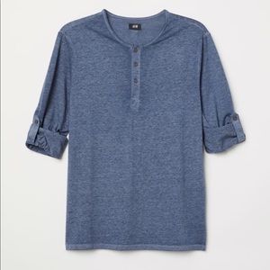 Navy blue 3/4 length foldable sleeves